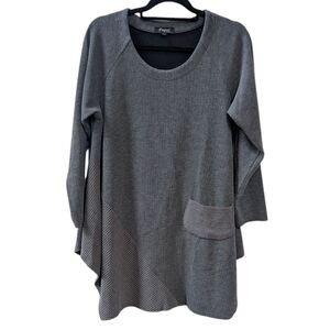 Papa Vancouver, Gray Ribbed Textured Tunic Sweater. Large